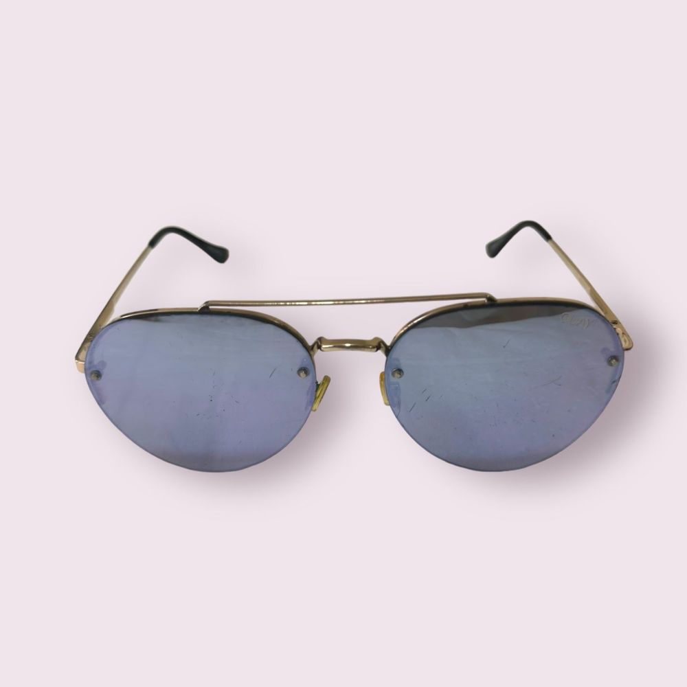 Quay Somerset 126 Round Mirrored Sunglasses‎